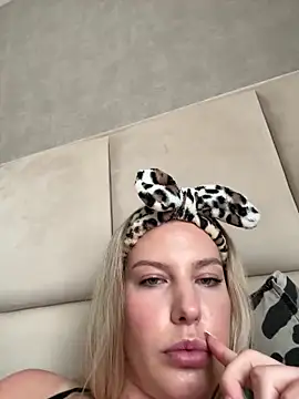 Chloemillerrxx Webcamshow