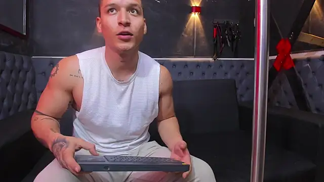 lucassimone_ Webcam Show