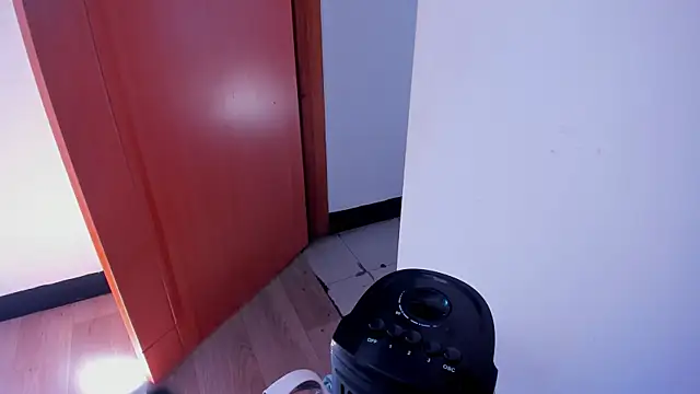SabrinaVantress 现场XXX聊天
