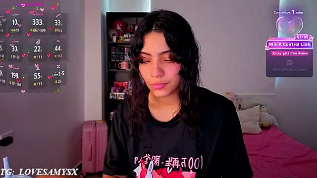 Lovelyamyy – Live XXX-chat