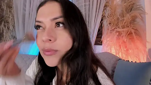Chat XXX Live Nicolle_W
