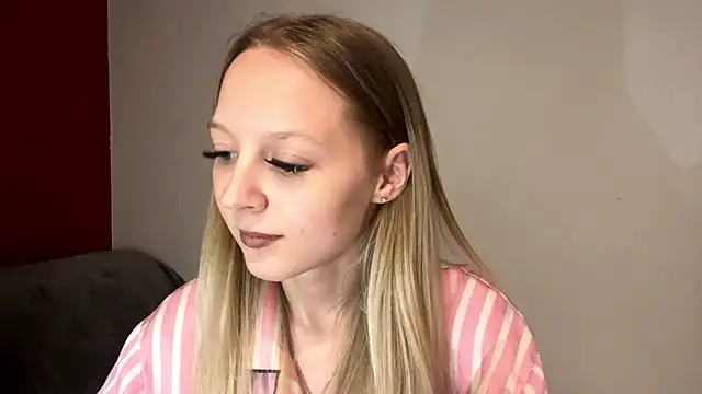 AilenePewo – webcam-show