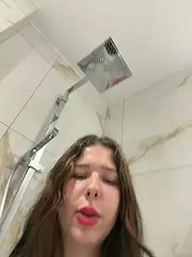 leiawifey Show in webcam