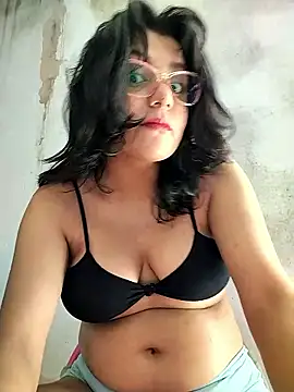 חדר צ'אט בשידור חי של sienna_elara