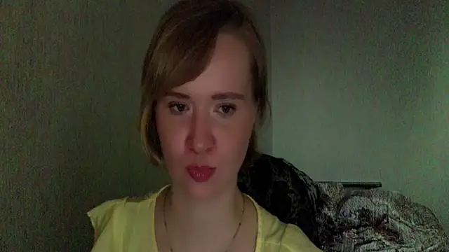 Ketrincold élő XXX-chatje