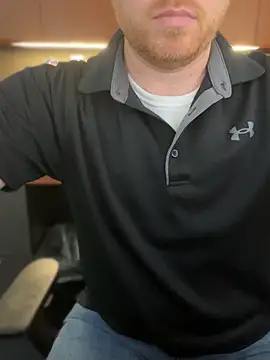 TXRyan1996 Show in webcam