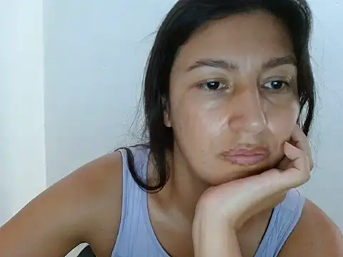 Chat +18 de SarahFriendly ao vivo