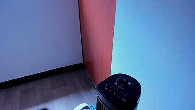 SabrinaVantress 现场XXX聊天