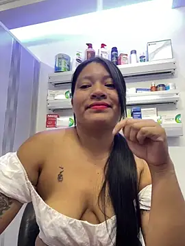 Chatroom XXX en direct de Sol_vannesa