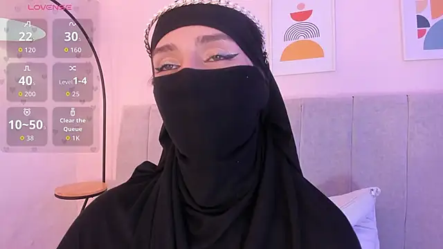 rawiya's Webcam Show
