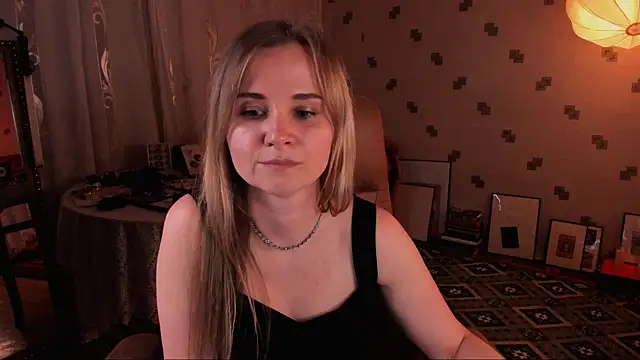 MiaSparkes Chat XXX live