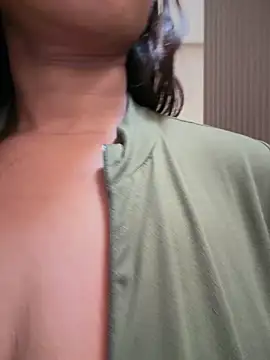 Belle___ Show in webcam