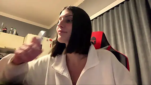 MichelleNicolee Live XXX-chat