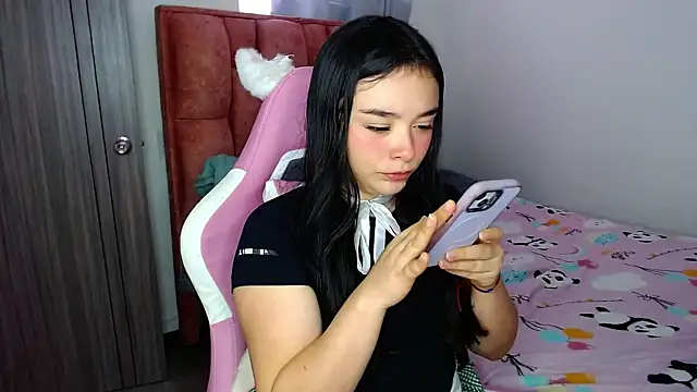XXX chat uživo modela Nahia_Brm