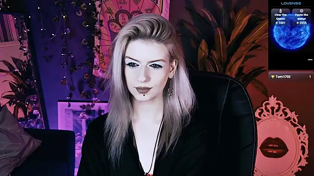 Chat XXX en directo de Noah_ElmerX