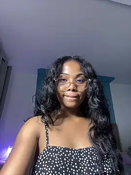 naya86 Chat XXX in diretta