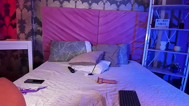 eloisa_moorgan XXX чат на живо