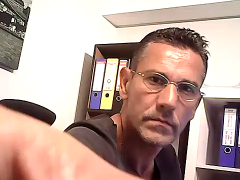 عرض كام mastercharisma35