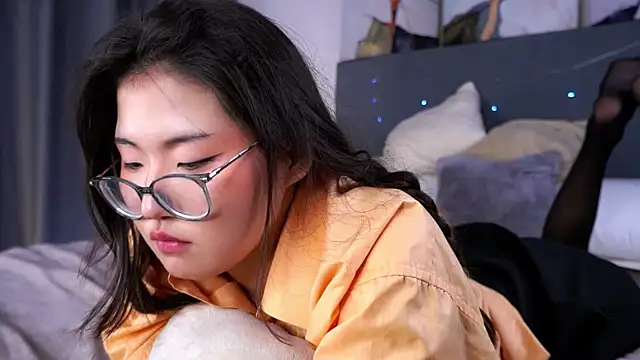 NelleMihalko – Naživo XXX chat