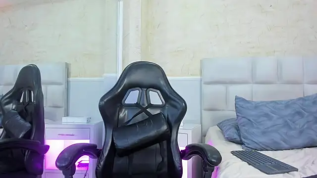 TaylorClay_'s Webcam Show
