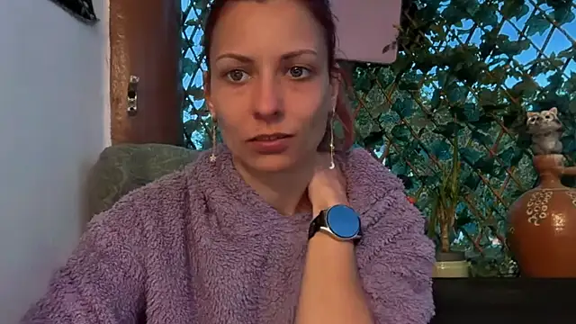 XXX chat uživo modela karo123421
