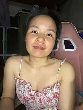 Ivy_Trix2 Obrolan Langsung XXX