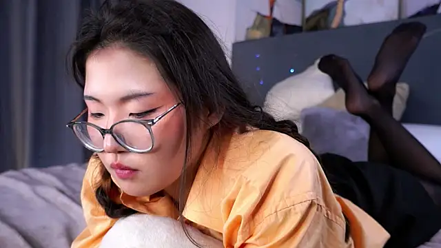 NelleMihalko's Live XXX Chat