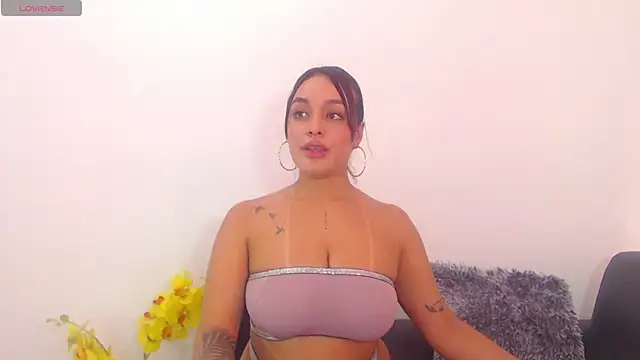 RenataBrown Live XXX-Chat