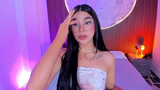 Chat XXX ao vivo de RoseCassie
