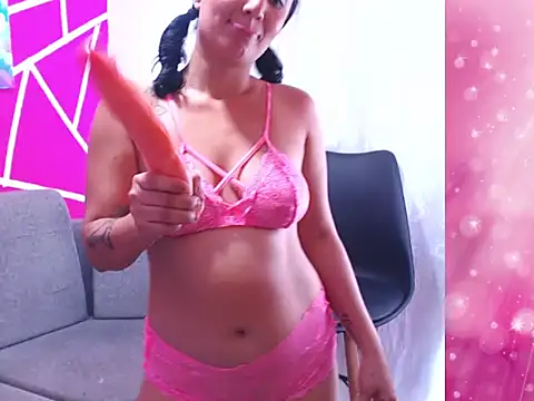 ZairaBrezzez Live XXX-Chat