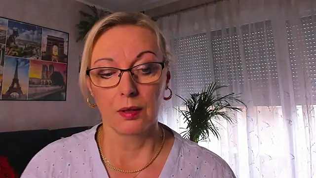 vanessa_chat: вебкам-шоу