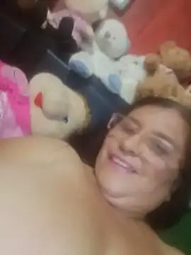 Pato-Andrea26's Live Chat Room