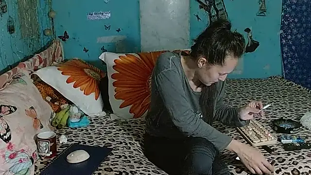 brighteyes77's Live XXX Chat