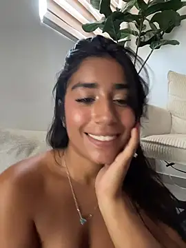 Chat XXX en directo de SaryJonex