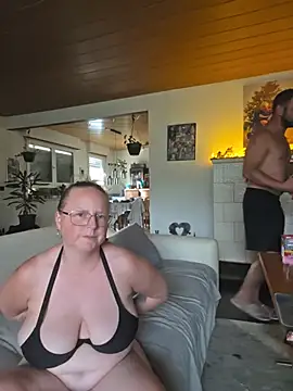 _Becca_und_Nimmersatt_'s Live XXX Chat