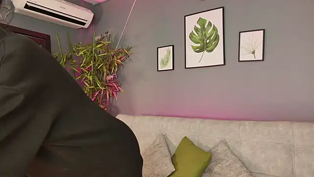 Vicky_kittyy élő XXX-chatje