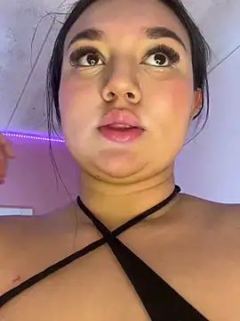 Chat +18 de luna_bradley_ ao vivo