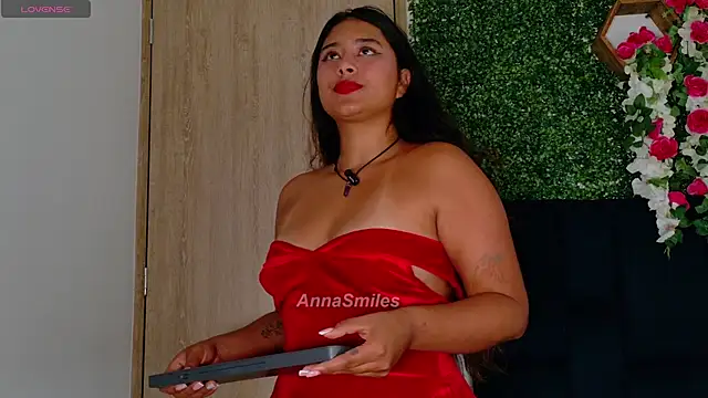 AnnaSmiles Chat XXX live