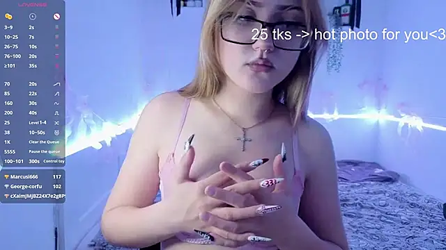 Webkamerová show CucKuhta