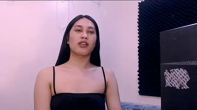 goddess_athena69 Show Webcam