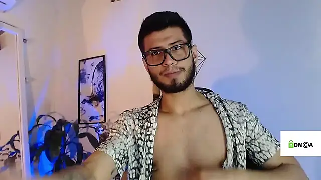 Colby_brown03 Show in webcam