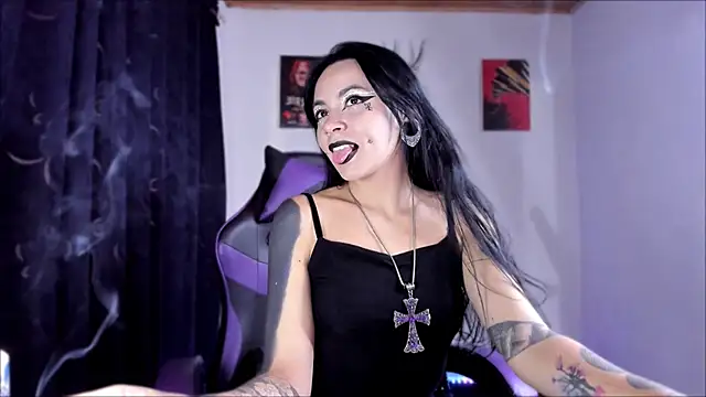 emilydolll666 Obrolan Langsung XXX