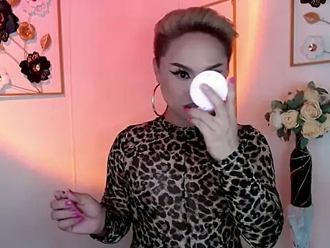 pixie_morgana Pertunjukan Webcam