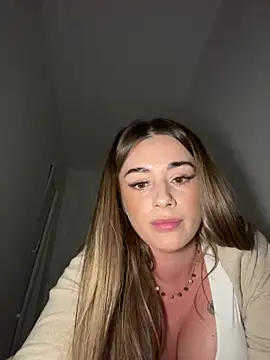 IsabellaEtthan Chat XXX live