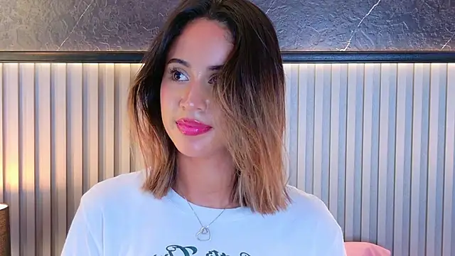 Chat +18 de Liashelby ao vivo