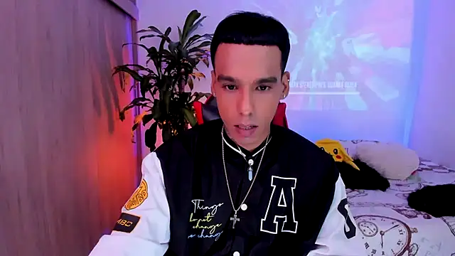 Chat XXX Live Damianwhite