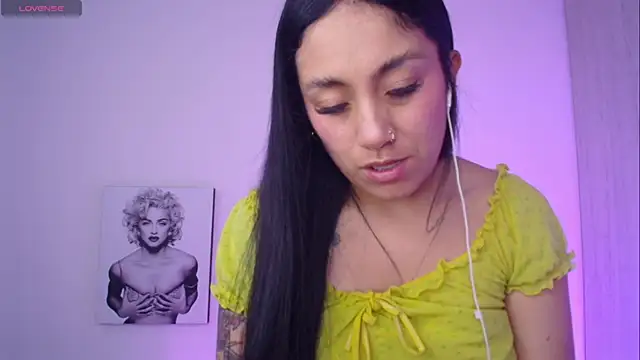 Millie_bobby élő XXX-chatje