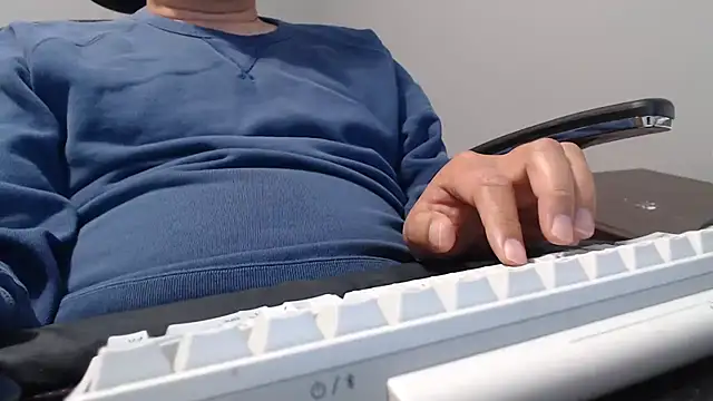 OfficeBoy_M's Webcam Show