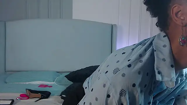 XXX chat uživo modela ChantalGarner
