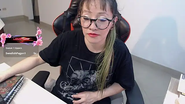 pink-2022 Live XXX-Chat